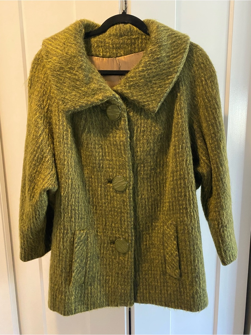 Vintage Vogue Pattern Womens Olive Green mohair Button-Front Wool Blend Set